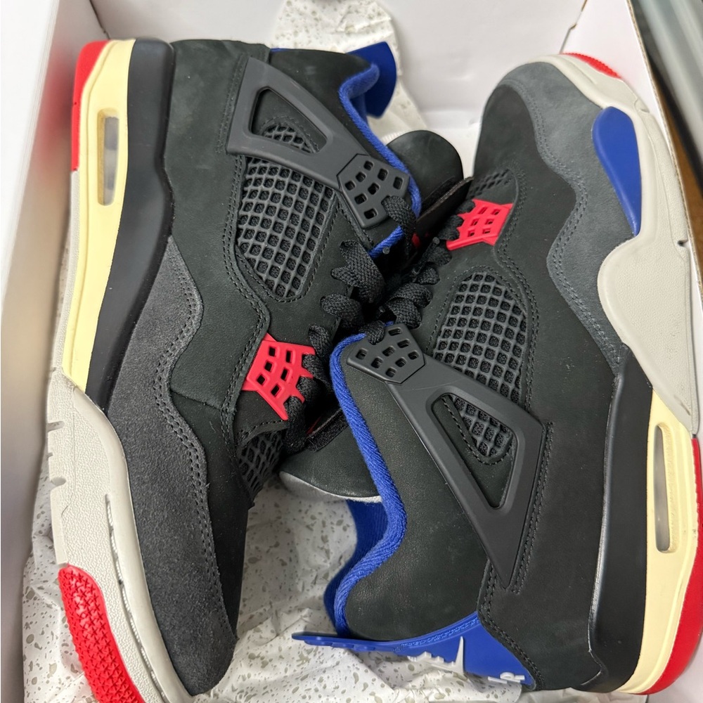 Jordan 4 Rare Air